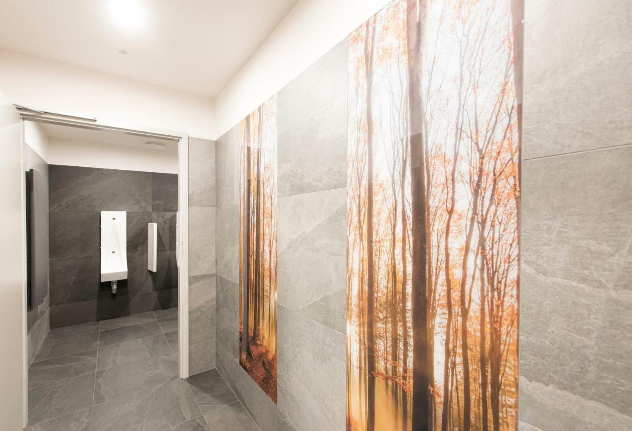 Hotel Gorzow ゴジュフ・ヴィエルコポルスキ エクステリア 写真